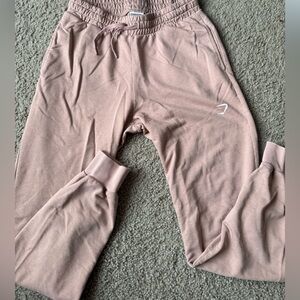GYMSHARK Women’s pink Joggers - size small